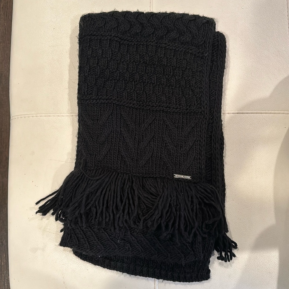 Michael Kors scarf
